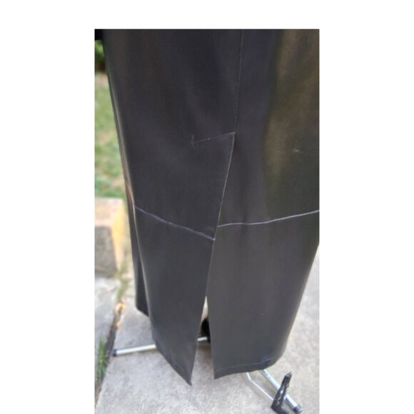 Gorgeous Long Floral Embroidered Black Faux Leather Coat Size 10 - Picture 9 of 9